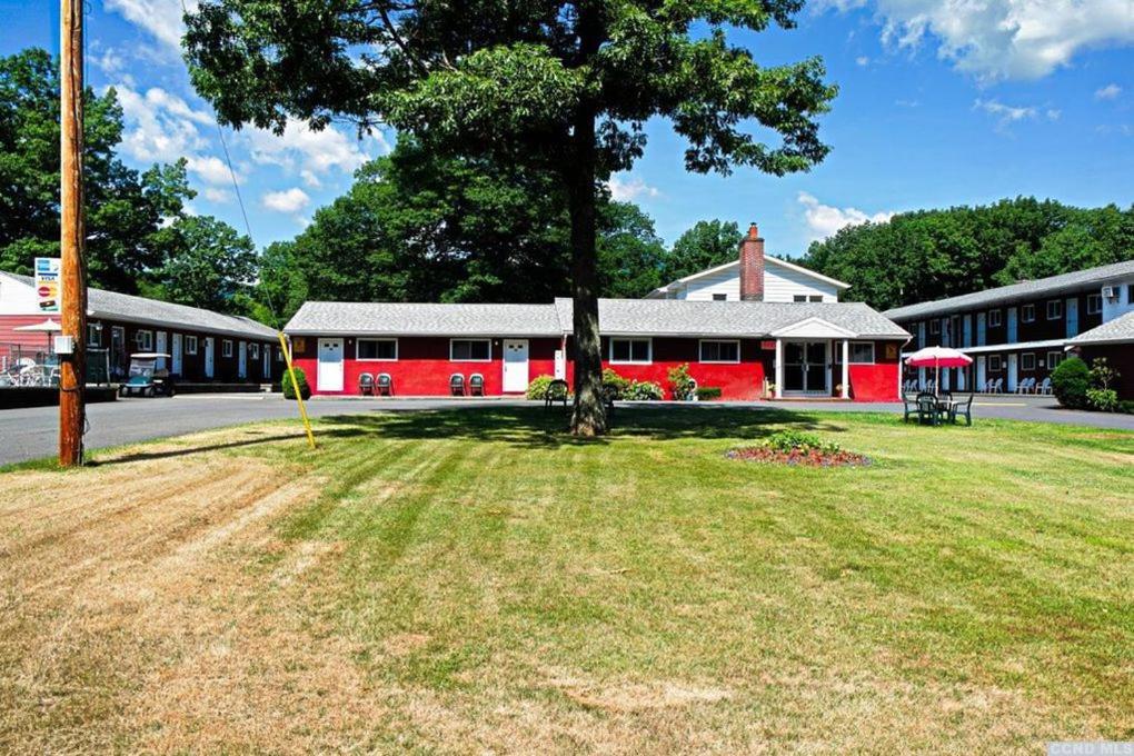 Red Ranch Inn Catskill Bagian luar foto